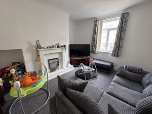 Living Room- click for photo gallery